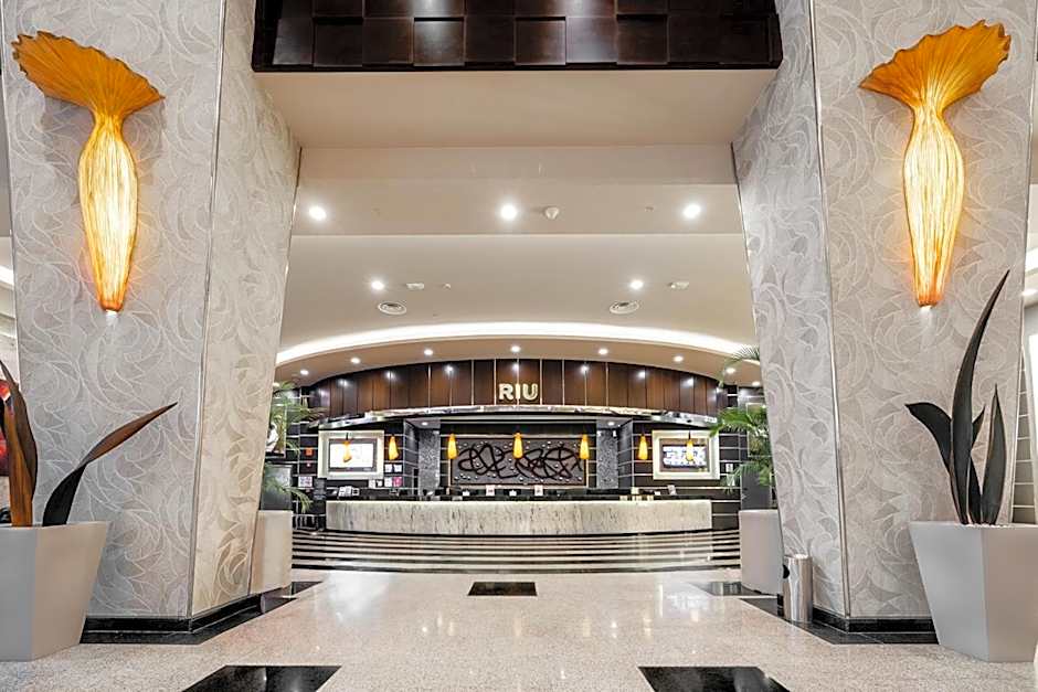 Riu Plaza Panama