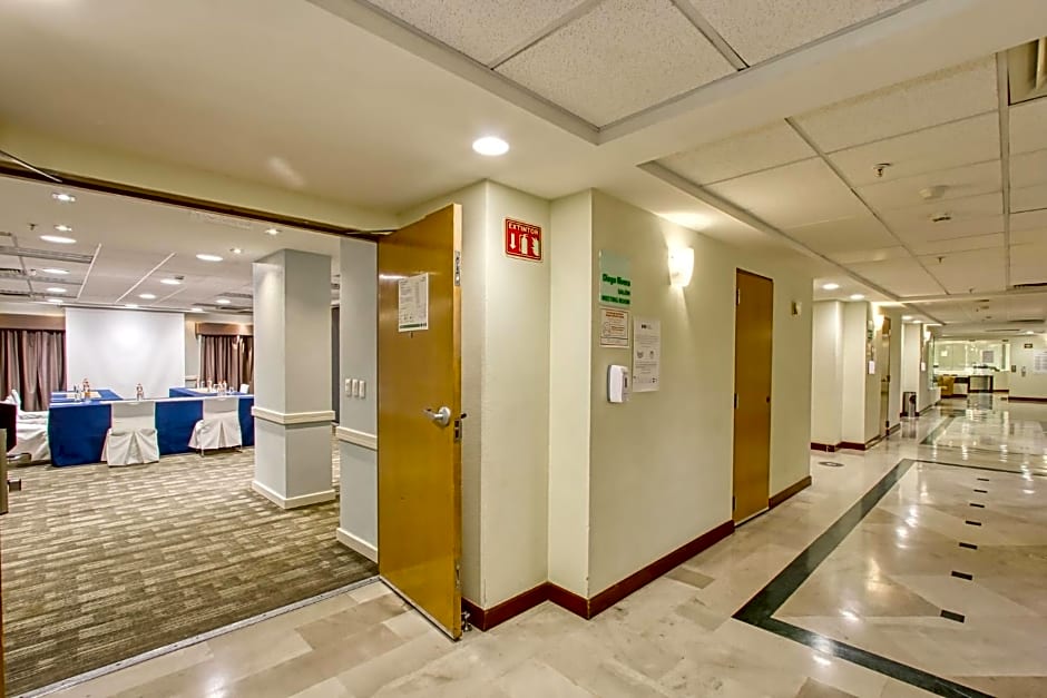 Holiday Inn Leon-Convention Center By IHG