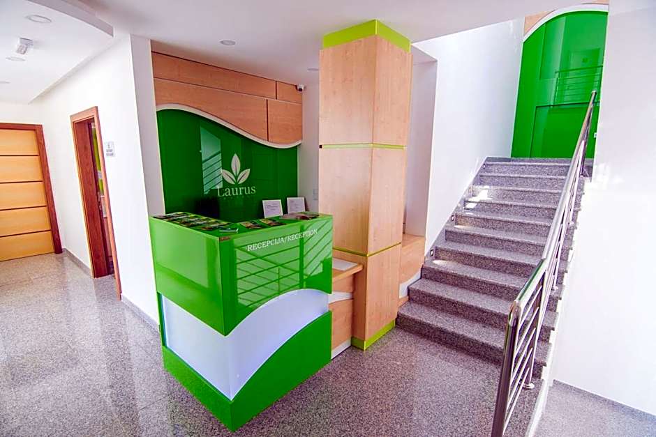 Laurus Motel Airport Tuzla