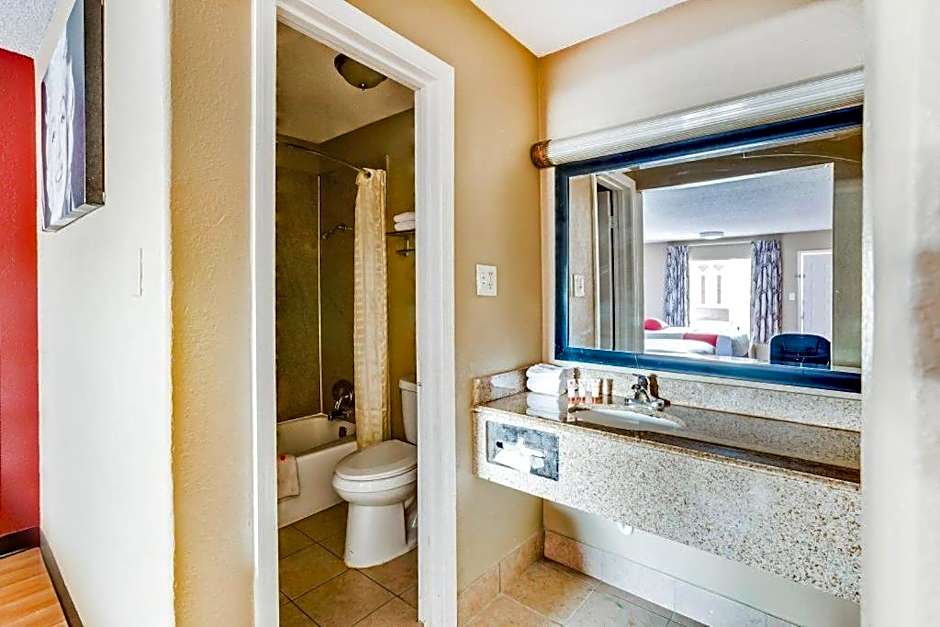 OYO Hotel Tyler Northwest Mineola Hwy