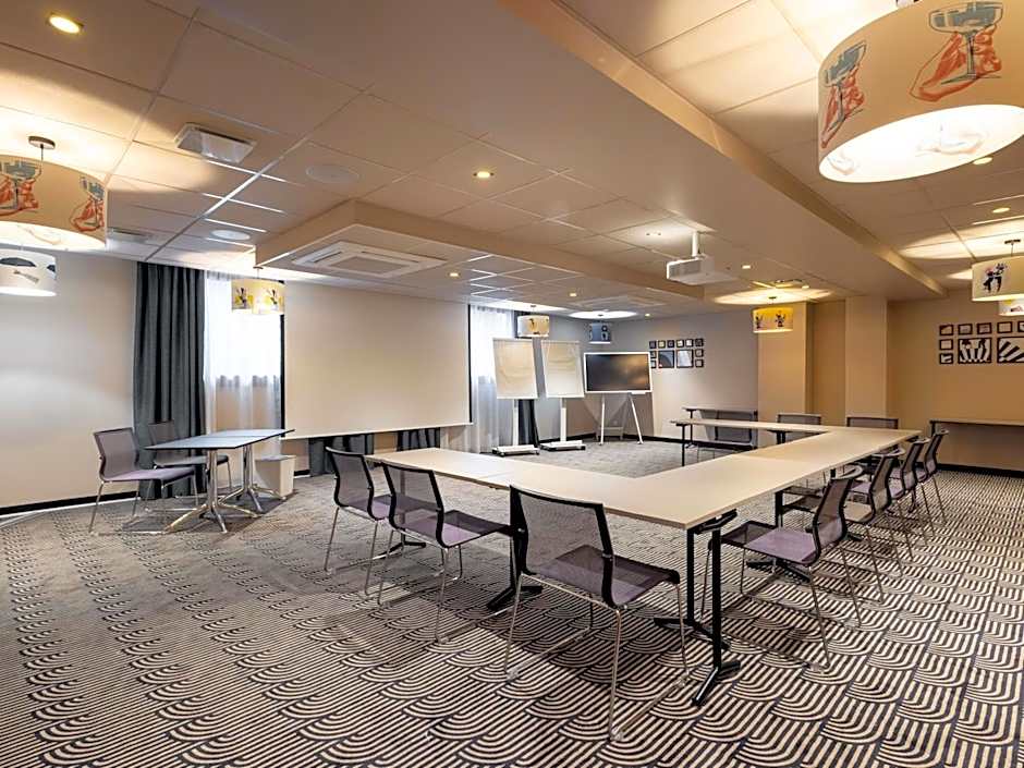 Novotel Paris Suresnes Longchamp