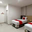 RedDoorz Plus @ Cemara Asri Medan