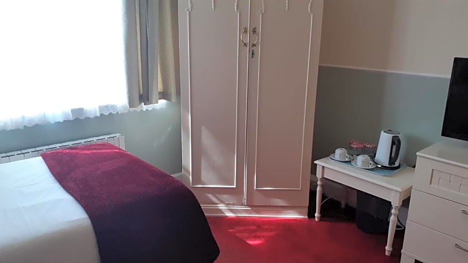 Kingsway Bed & Breakfast