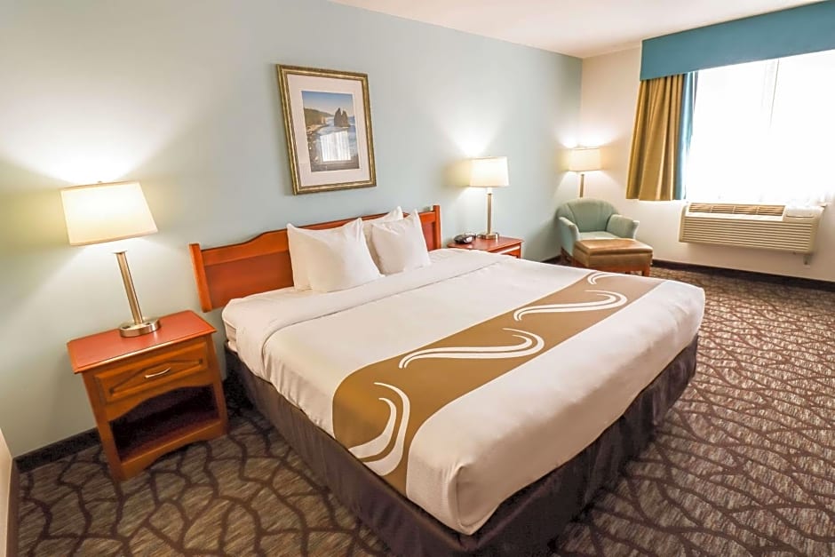 Quality Inn & Suites Sequim at Olympic National Park