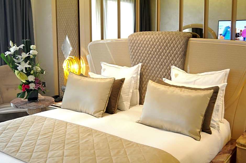 Suite Hotel Casa Diamond