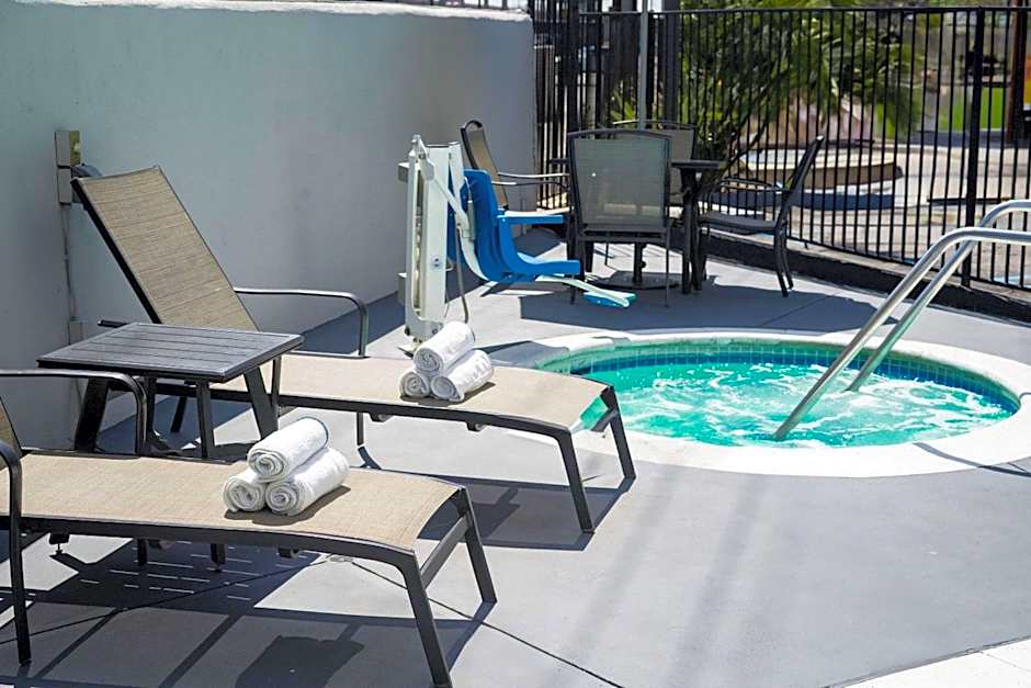 Quality Inn Burbank Airport