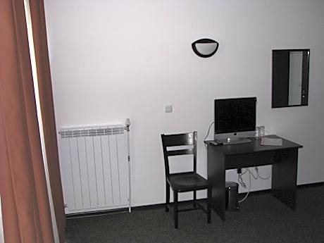 Triple Room with Mountain View