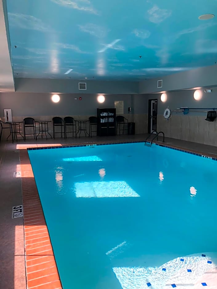 Best Western Plus Goodman Inn & Suites