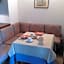 Hotel Triolet