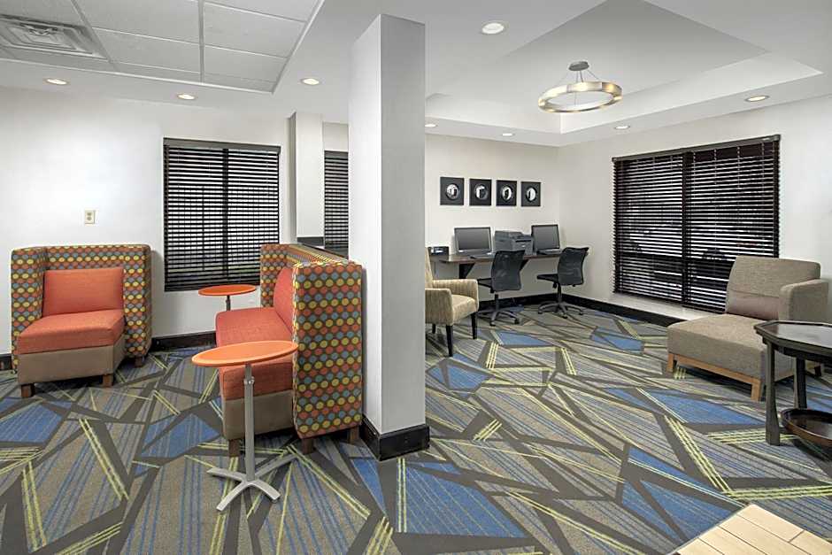 Holiday Inn Express Washington DC-BW Parkway By IHG