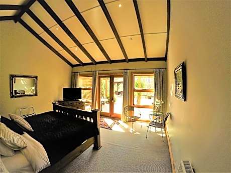 Superior Double Room with River View