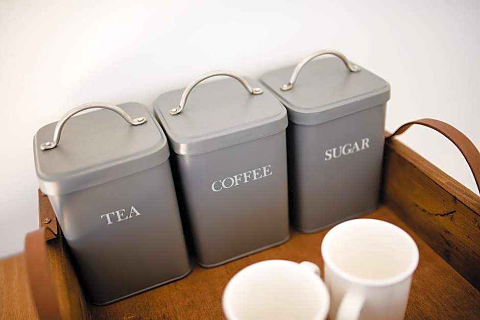 Great Blunts Stables - Stock Brook Manor Golf Club