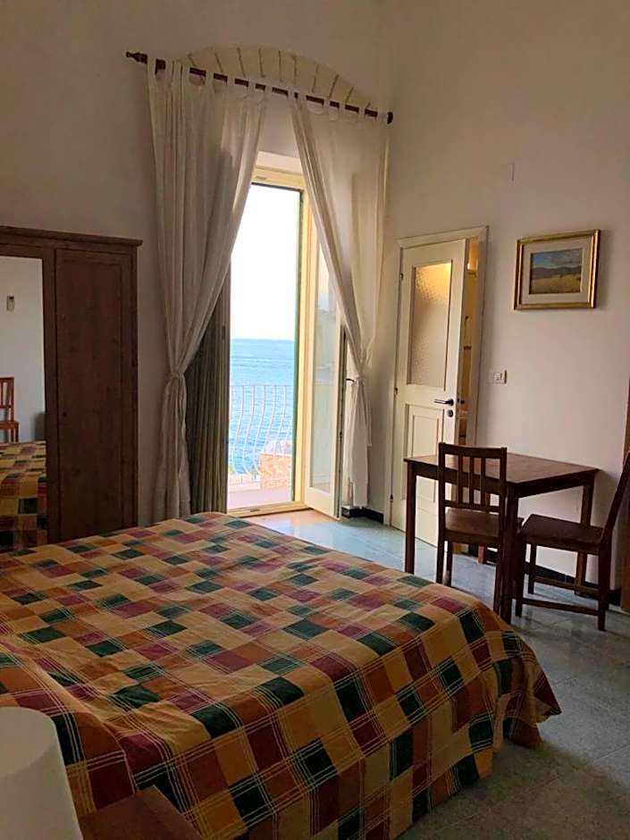 Rocca Sul Mare Hotel