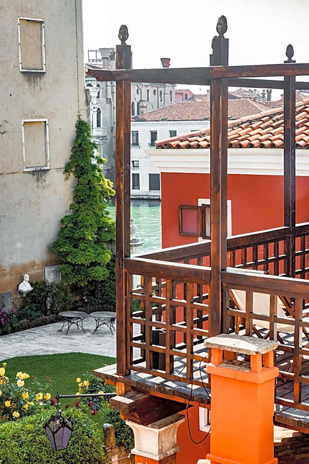 Hotel Dei Dragomanni