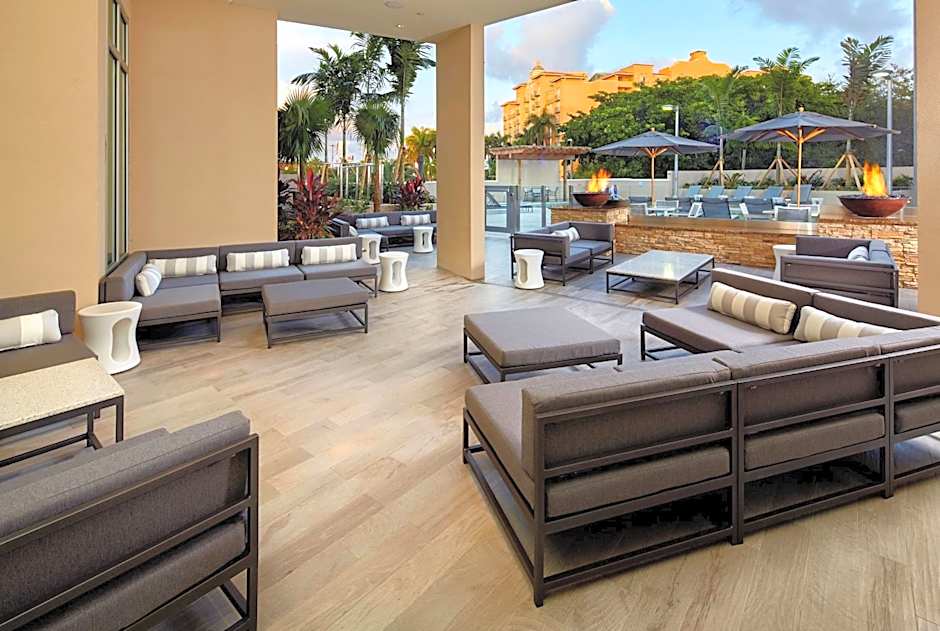 Hyatt Place Miami Airport East