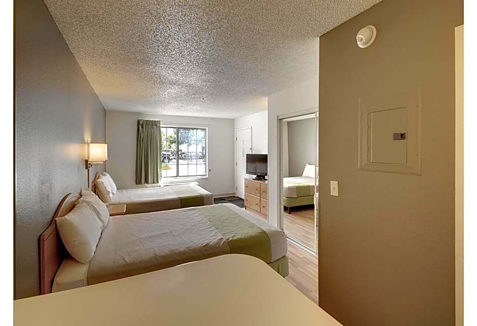 Murray Inn & Suites