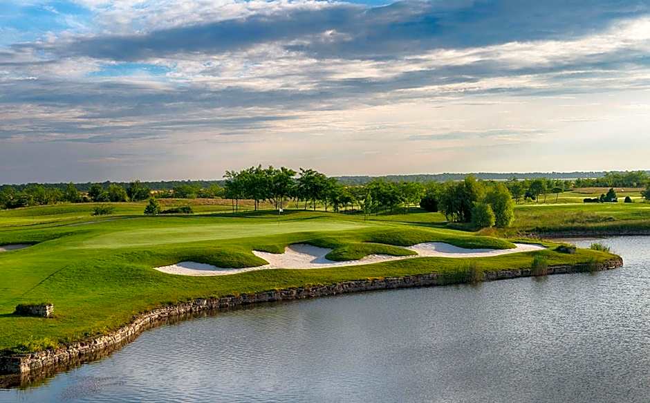 Lighthouse Golf & Spa Hotel