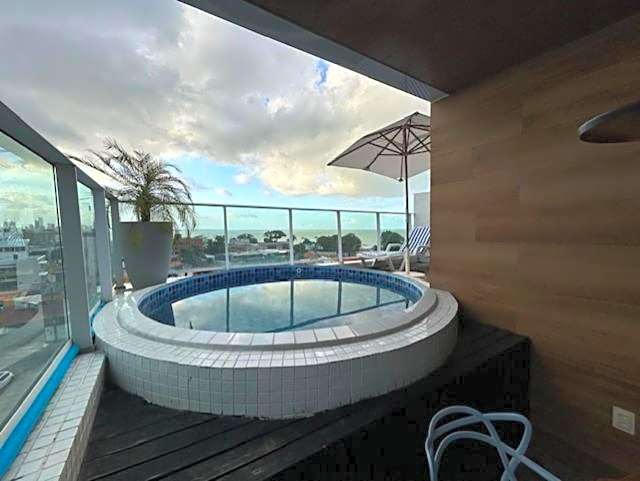 Linda cobertura vista mar