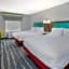 Hampton Inn & Suites St. Cloud