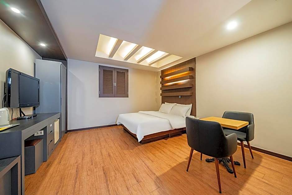 incheon Airport Hotel June