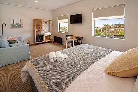 Studio with Sea View