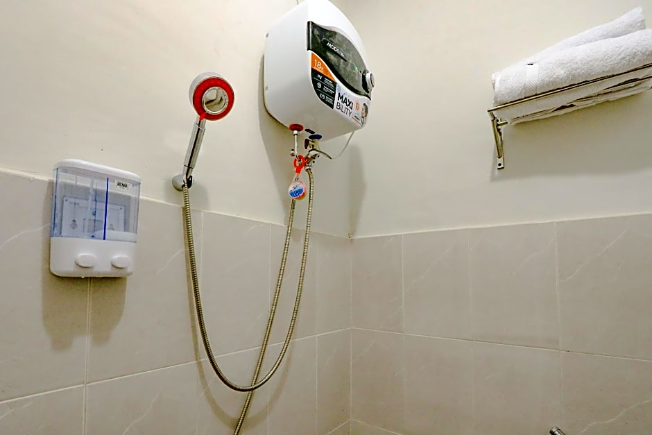 OYO 2798 Semeru Residence Syariah