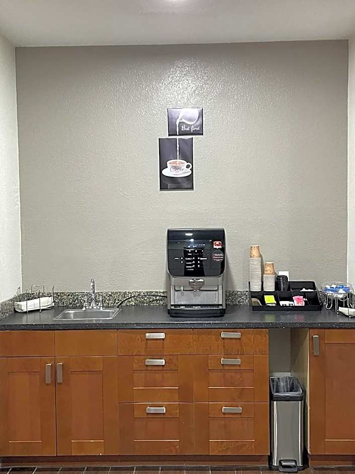 Econo Lodge Childress