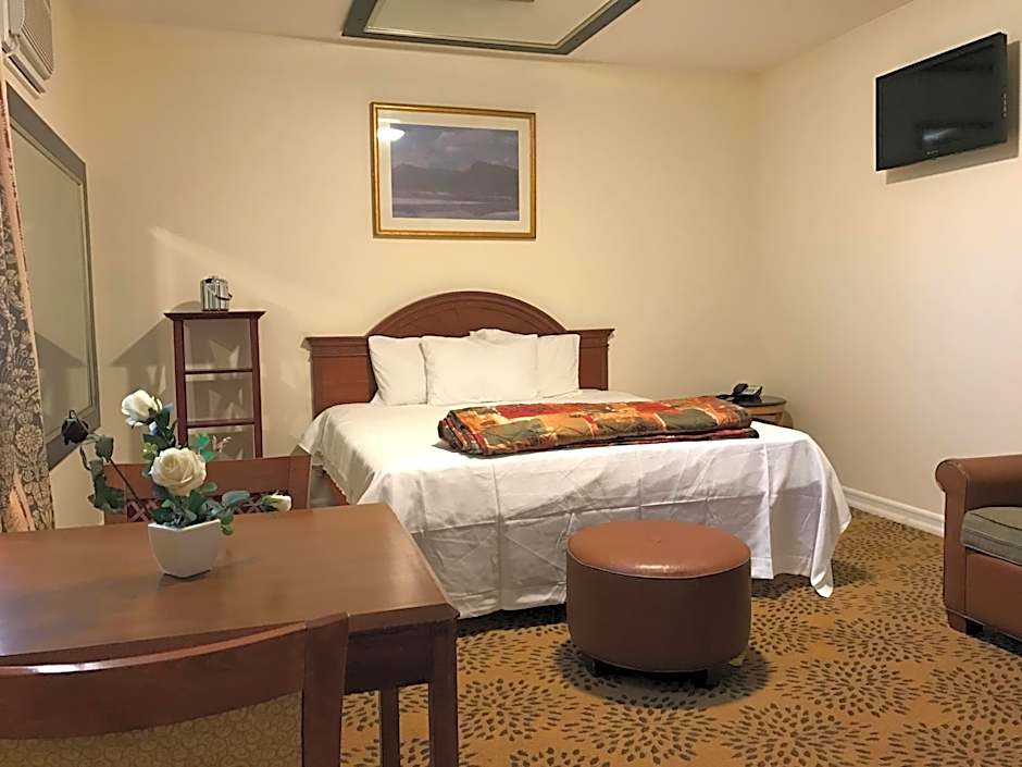 Waterbury Big Apple Motel