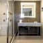 Woodcrest Hotel Cupertino