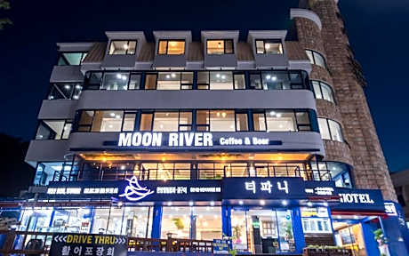 Geojedo Tiffany Spa Hotel