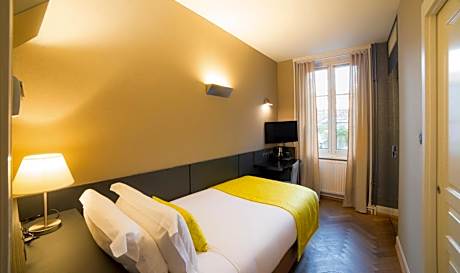 Single Room (1 Person) 10m2