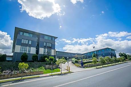 Alpha Hotel Eastern Creek