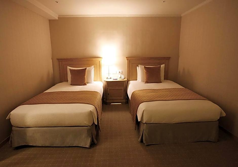 Photo 1 of 4 of Superior 2 Beds, Windowless