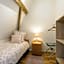Skindles Guesthouse