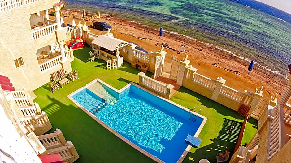 Lucky palace Dahab