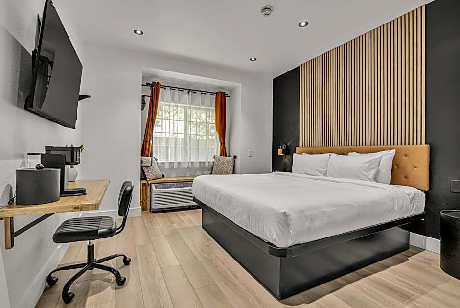 The Block Hotel