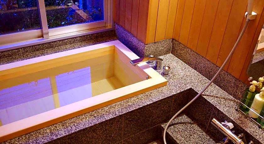 Gero Onsen Yukyunohana