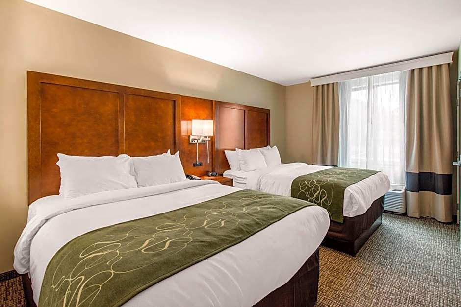 Comfort Suites Denver near Anschutz Medical Campus