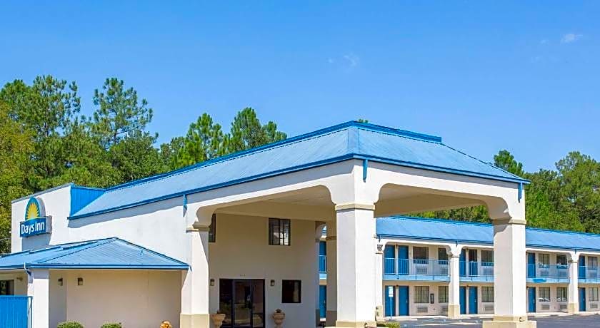 Days Inn by Wyndham Picayune