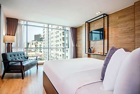 Suite with City View