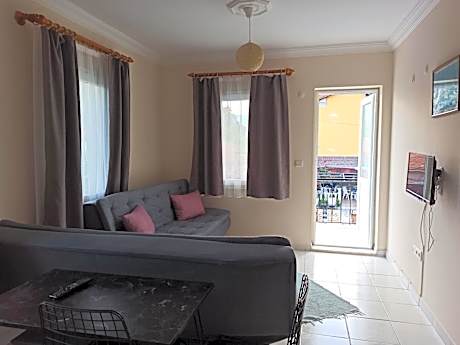 Junior Suite with Pool View