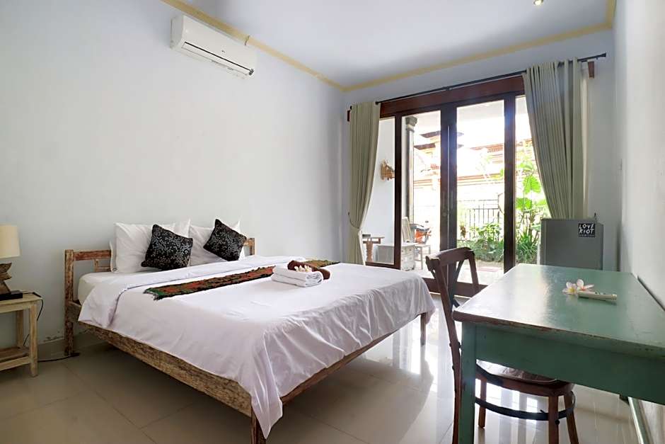 The Wina Echo Beach Guest House