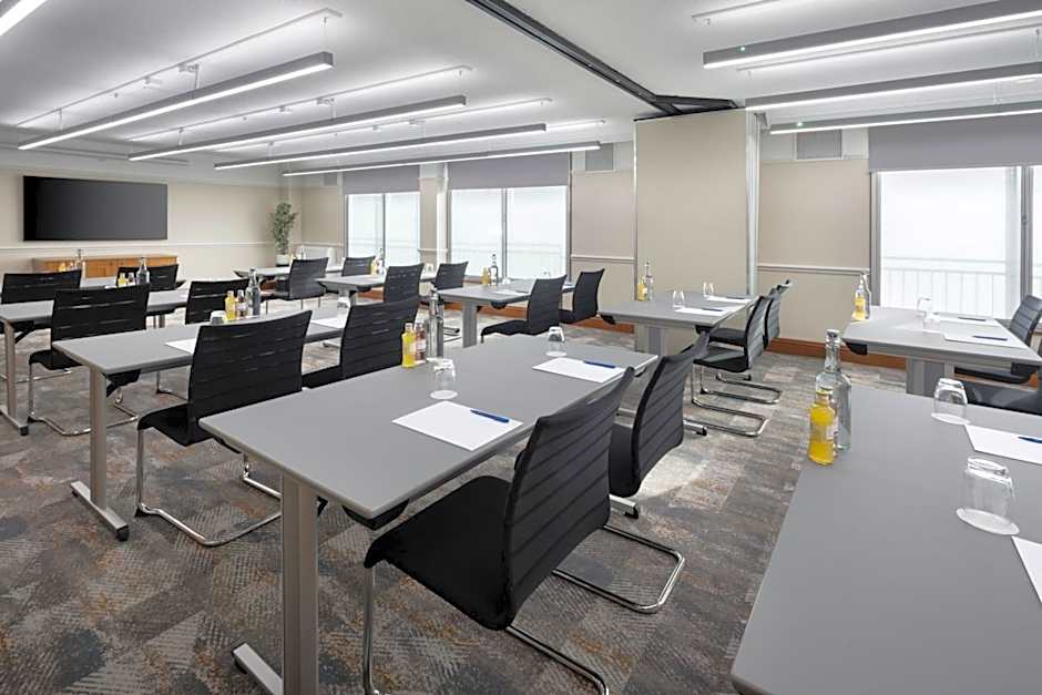 Delta Hotels by Marriott Heathrow Windsor