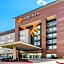 La Quinta Inn & Suites by Wyndham Oklahoma City Airport