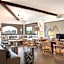 Mangia's Santa Teresa Sardinia, Curio Collection by Hilton