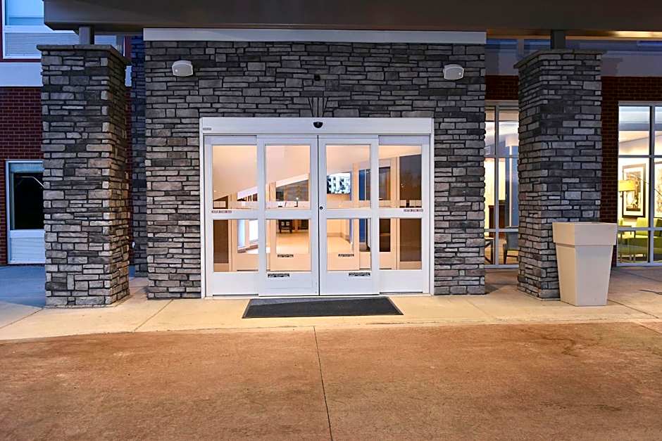 Holiday Inn Express And Suites MADISONVILLE By IHG