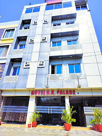 HOTEL R K PALACE