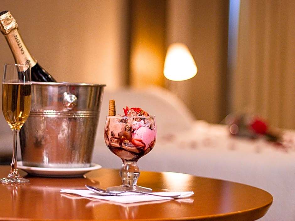 Continental Inn Hotel