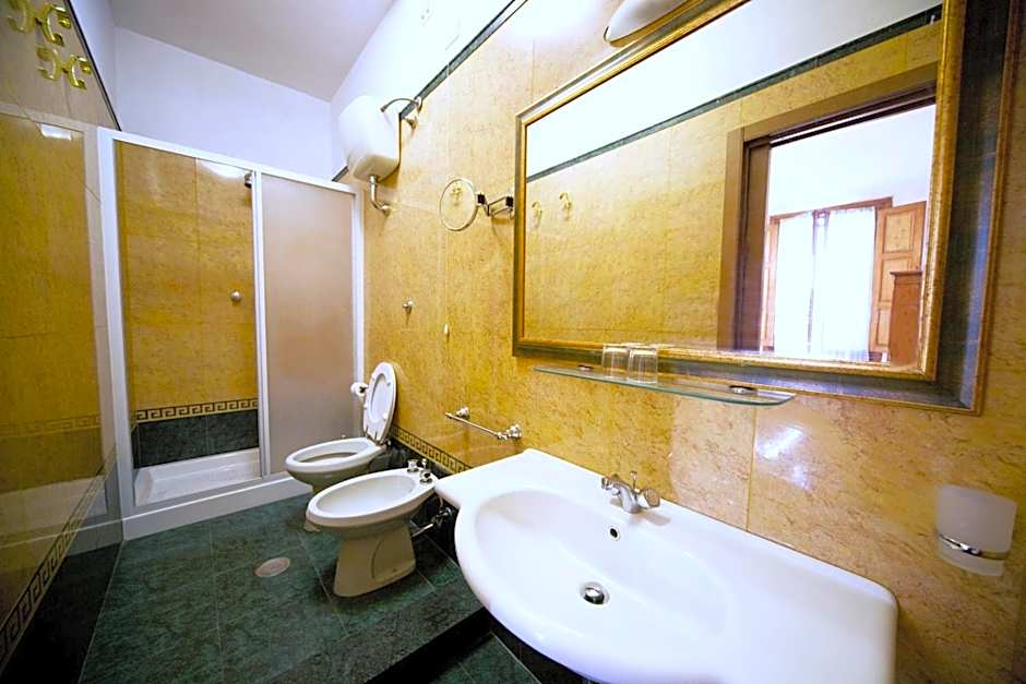 Hotel Merlini