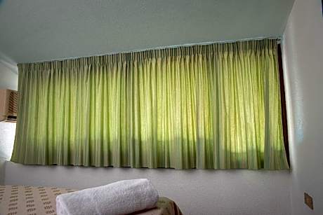 One-Bedroom Apartment (4 Adults) - Split Level